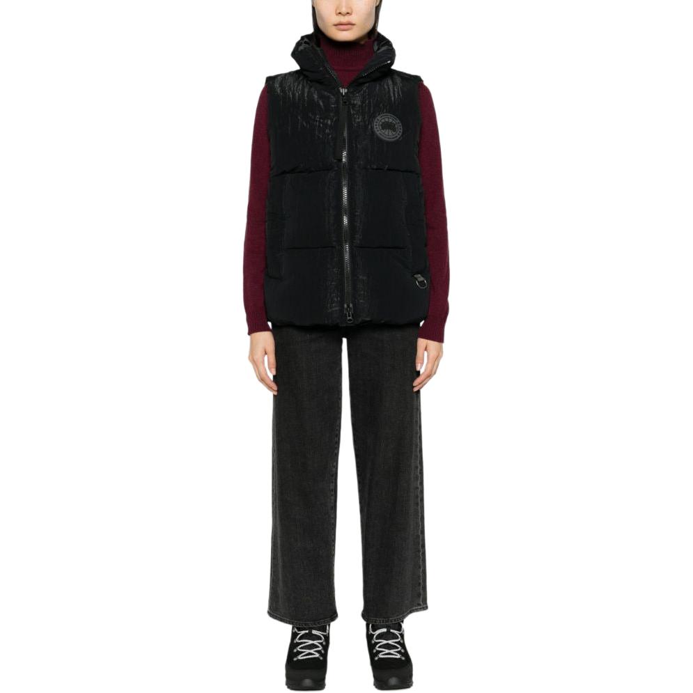 Lookbook (W) カナダグース ラングフォード ブラックラベル FW23 防風防水ロゴベスト 黒. 2616MB1-61