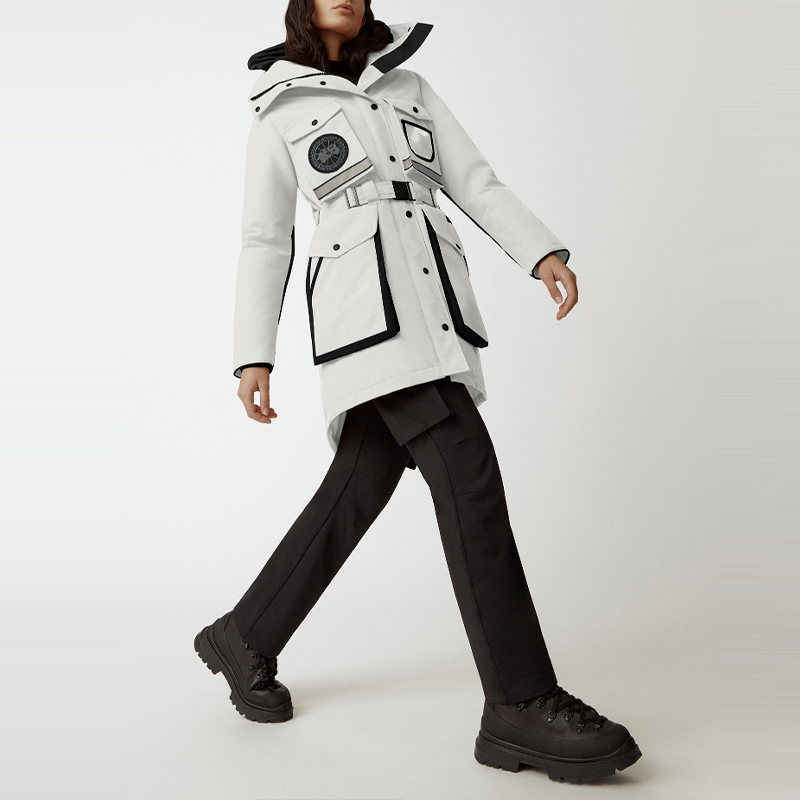 Lookbook (W) Canada Goose Liberty黑标中长款羽绒服银桦色女款夹克 9521WB-200