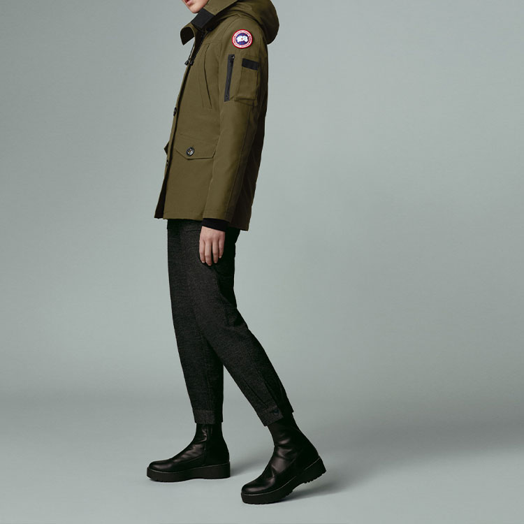 Purchase (W) Canada Goose Jaket Hoodie Logo Hijau Down 2530L-49