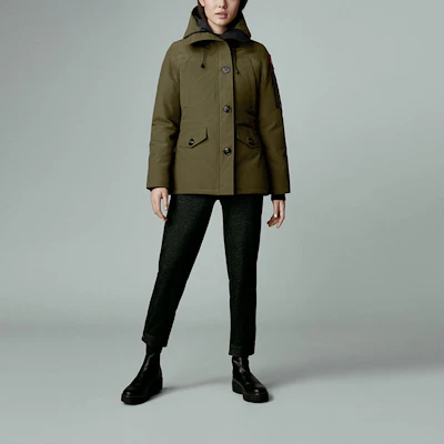 (W) Canada Goose Jaket Hoodie Logo Hijau Down 2530L-49 Sizing (W) Canada Goose Jaket Hoodie Logo Hijau Down 2530L-49