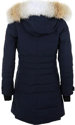 (W) 加拿大鵝 Lorette 藍色連帽拉鍊口袋羽絨外套 2090L-646 Lookbook (W) 加拿大鵝 Lorette 藍色連帽拉鍊口袋羽絨外套 2090L-646