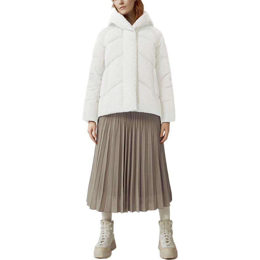 Shop (Women) Canada Goose Marlow FW22  White Long Sleeve Down Jacket. 3904W-433