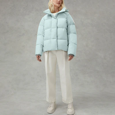 (W) Canada Goose Pastels Jaket Pendek Kalis Air Biru Bulu Angsa Parka. 2602LB1-463 Lookbook (W) Canada Goose Pastels Jaket Pendek Kalis Air Biru Bulu Angsa Parka. 2602LB1-463