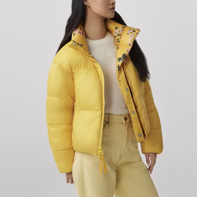 (Women) Canada Goose Reformation FW22 Floral Print Short Down Jacket Yellow Women 1090WRE-1493 Purchase (Women) Canada Goose Reformation FW22 Floral Print Short Down Jacket Yellow Women 1090WRE-1493