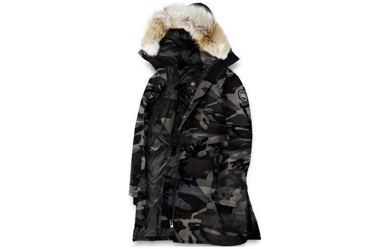 (Women) Canada Goose Shelburne Black Camo Long Parka with Detachable Fur Hood. 3802LBP-510