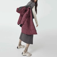 (W) Canada Goose Shelburne Abrigo Largo de Plumas - Color Baya de Saúco 3802LA-810 Sizing (W) Canada Goose Shelburne Abrigo Largo de Plumas - Color Baya de Saúco 3802LA-810