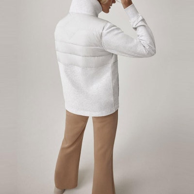 (W) Canada Goose SS23 HyBridge Muskoka Pullover Sweatshirt Wanita Abu Silver Birch. 6841WB-1342 Shop (W) Canada Goose SS23 HyBridge Muskoka Pullover Sweatshirt Wanita Abu Silver Birch. 6841WB-1342