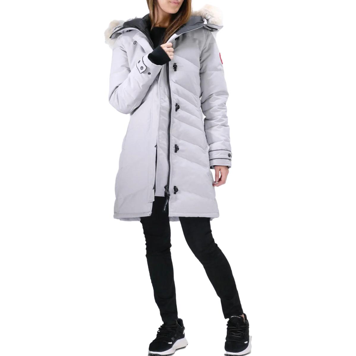 Lookbook (W) 加拿大鹅Victoria系列灰色毛边连帽羽绒大衣. 3037L-439