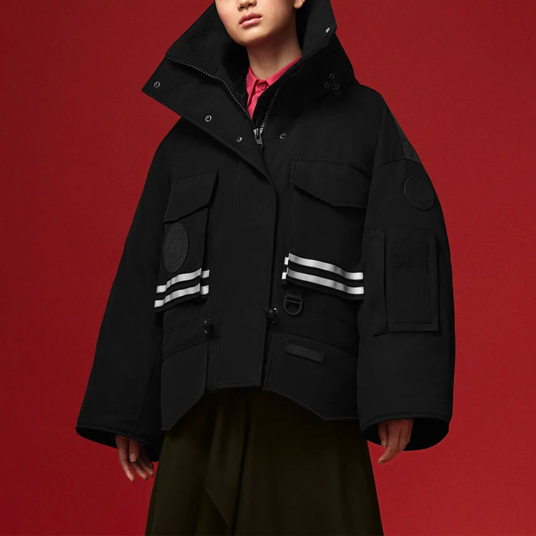 Lookbook (W) Canada Goose x ANGEL CHEN 黑色雪咒短款派克冬季外套 8800LC-61