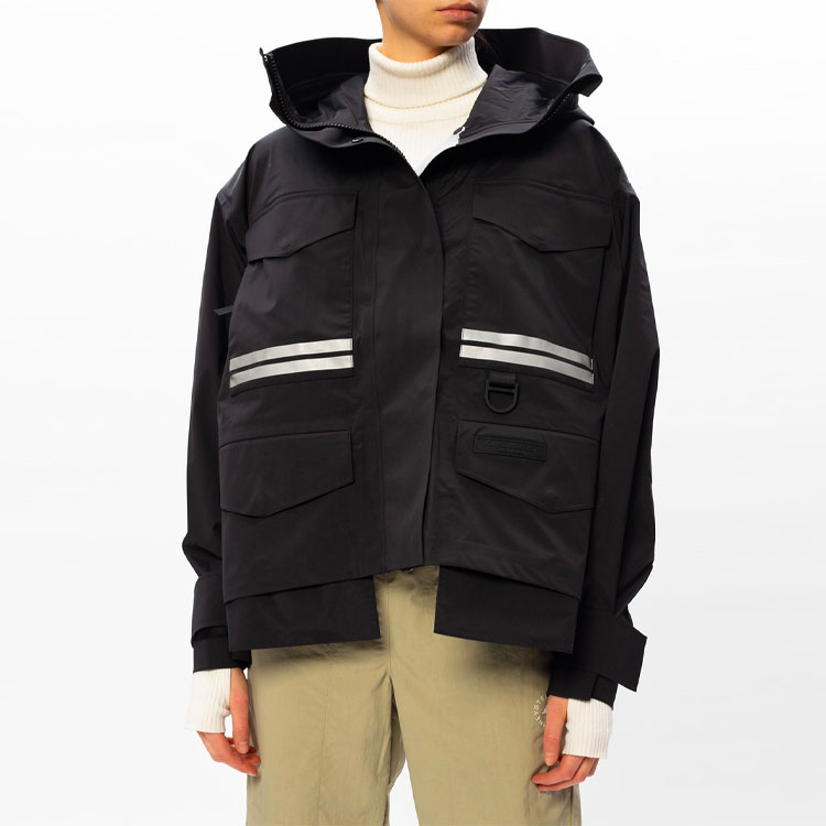 Lookbook (W) Chaqueta Impermeable Negra Canada Goose x ANGEL CHEN SS21 Mordaga. 8801LC-61