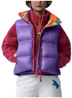 (Women) Canada Goose x Paola Pivi Down Vest Sleeveless Zipper Logo Collab. 1100WPB-1418 (Women) Canada Goose x Paola Pivi Down Vest Sleeveless Zipper Logo Collab. 1100WPB-1418