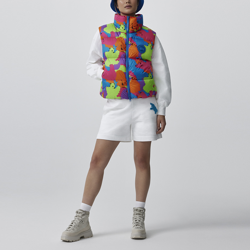 Lookbook (Women) Canada Goose x Paola Pivi SS23  Cartoon Print Logo Down Vest. 1100WPB1-1636