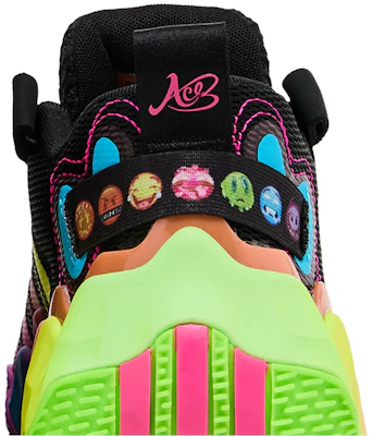 (W) Candace Parker x adidas Exhibit B Mid ''Can Do!'' Scarpe GZ9565 Sizing (W) Candace Parker x adidas Exhibit B Mid ''Can Do!'' Scarpe GZ9565