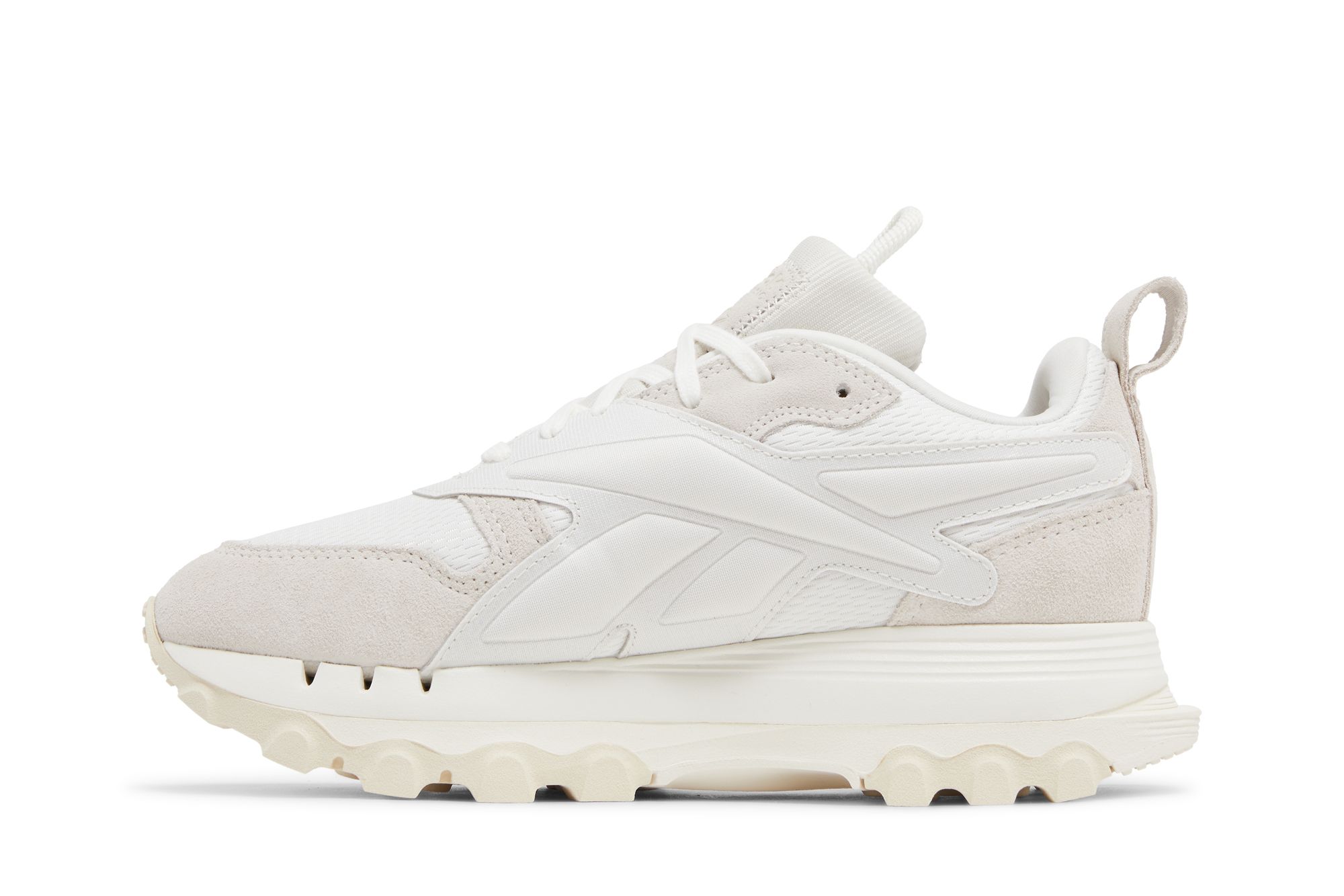 Lookbook (W) Cardi B x Reebok Classic Leather V2 'Chalk Alabaster' Wanita Terbaru GW8874