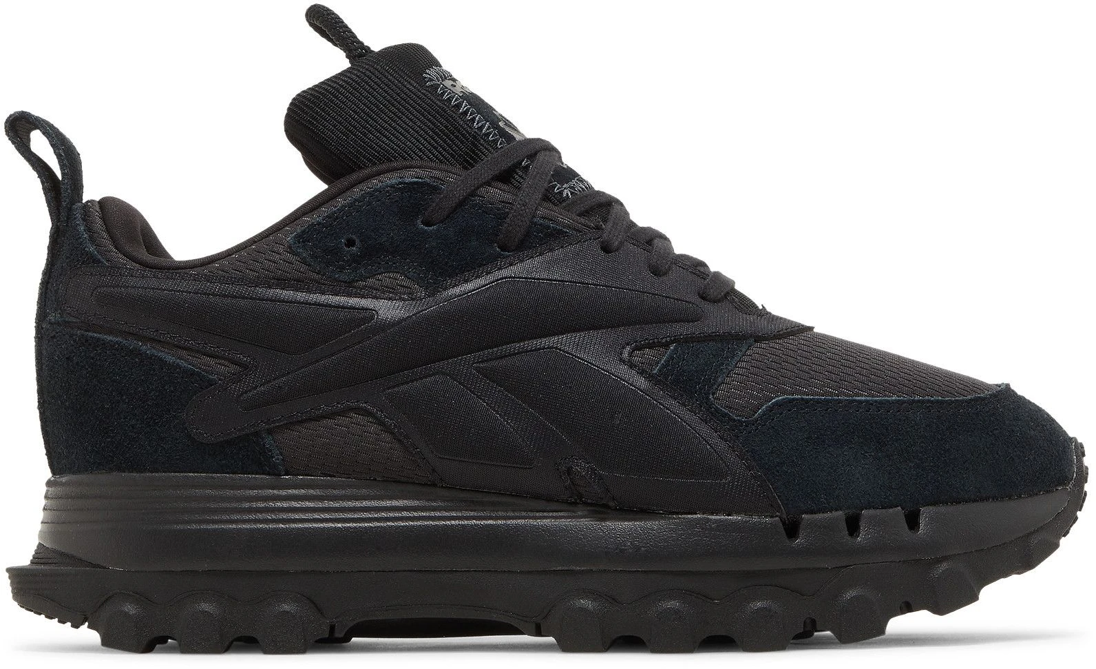 cardi-b-x-reebok-classic-leather-v2-core-black-wmns