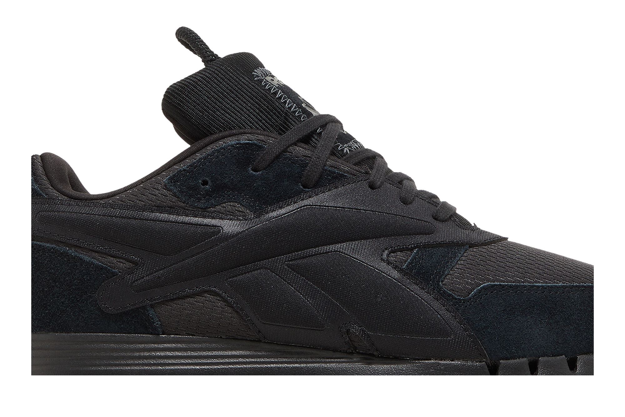 Lookbook (W) Cardi B x Reebok Classic Leather V2 ''Nero Core'' GY1942
