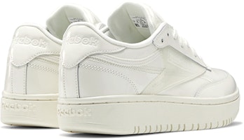 (W) Cardi B x Reebok Coated Club C Double 'Chalk' Sepatu Wanita H02567 Purchase (W) Cardi B x Reebok Coated Club C Double 'Chalk' Sepatu Wanita H02567