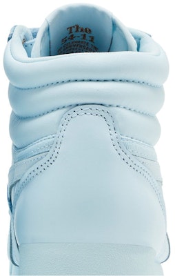 (W) Cardi B x Reebok Freestyle 高帮 '玻璃蓝' GV6615 Sizing (W) Cardi B x Reebok Freestyle 高帮 '玻璃蓝' GV6615