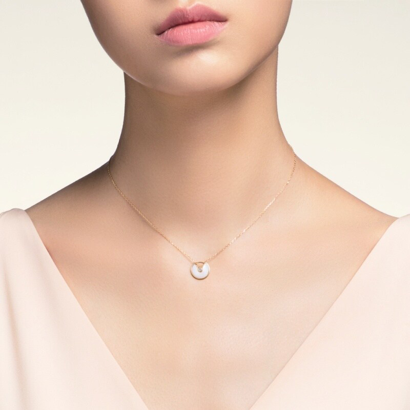 Details for (W) 까르띠에 아뮬렛 드 까르띠에 18K 골드 목걸이 - 패션 미니 골드 B3047100