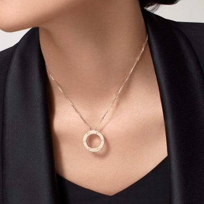 (W) 까르띠에 LOVE 시리즈 여성용 미니멀 골드 목걸이 - 스타일리시하고 편안한 디자인. B7014200 1