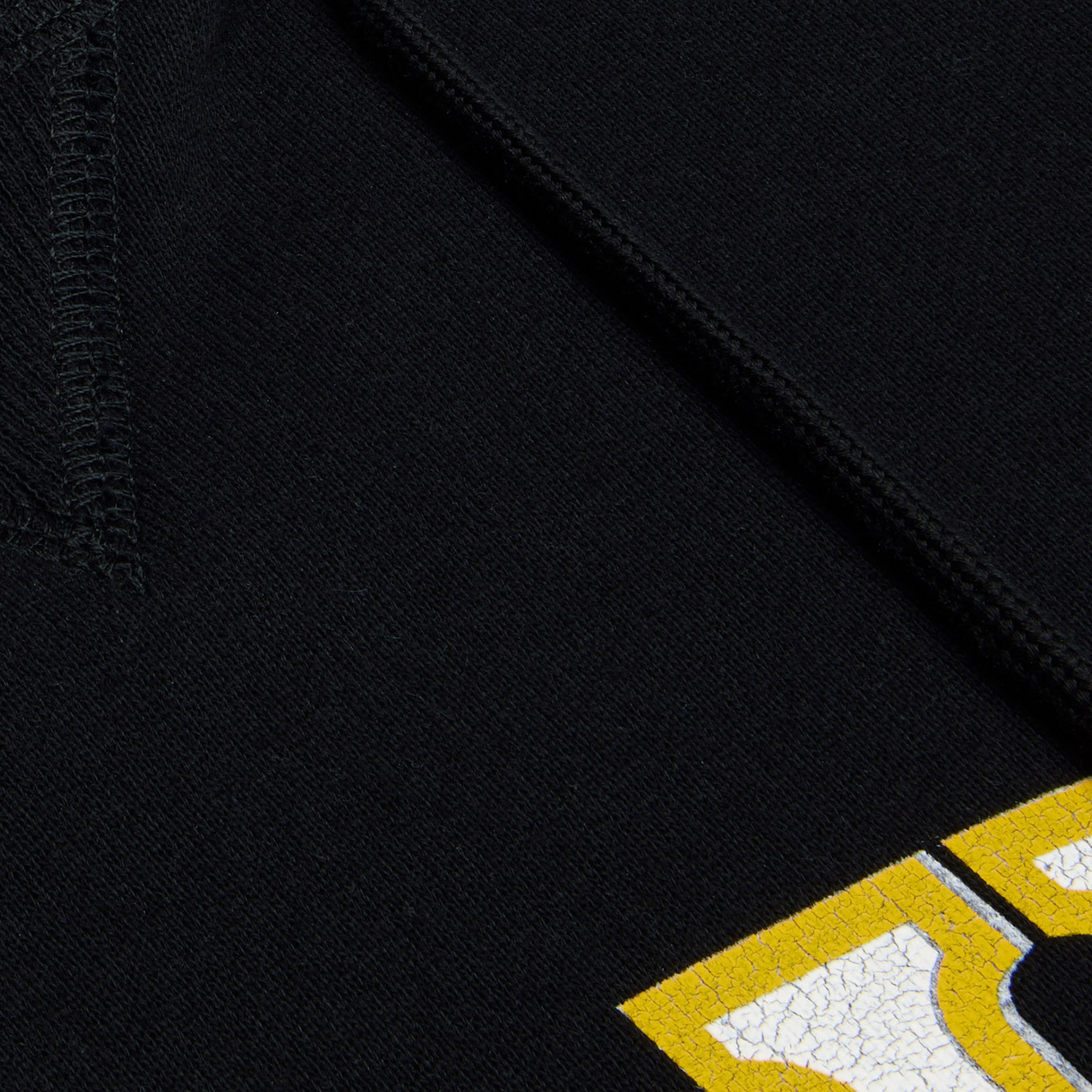 Sizing (Women) CELINE  Black Hoodie with Logo Letter Print Design. 2Y70F670Q-38WL