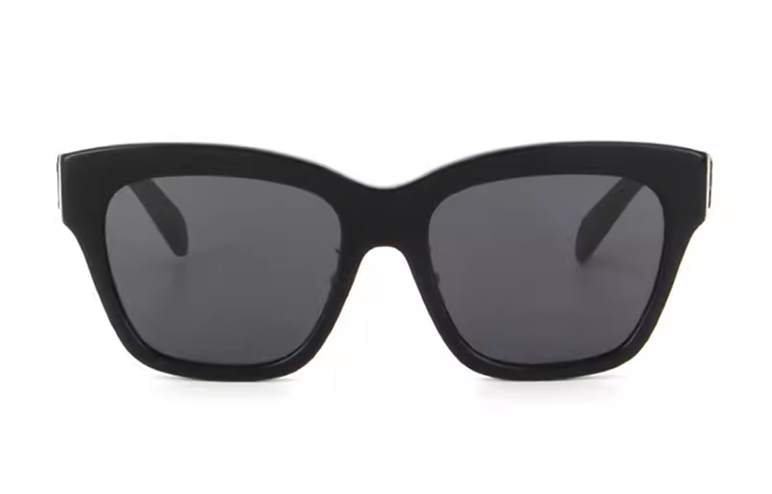 Lookbook (W) Gafas de Sol Negras CELINE de Forma Irregular con Templos Icónicos. CL40253F01A