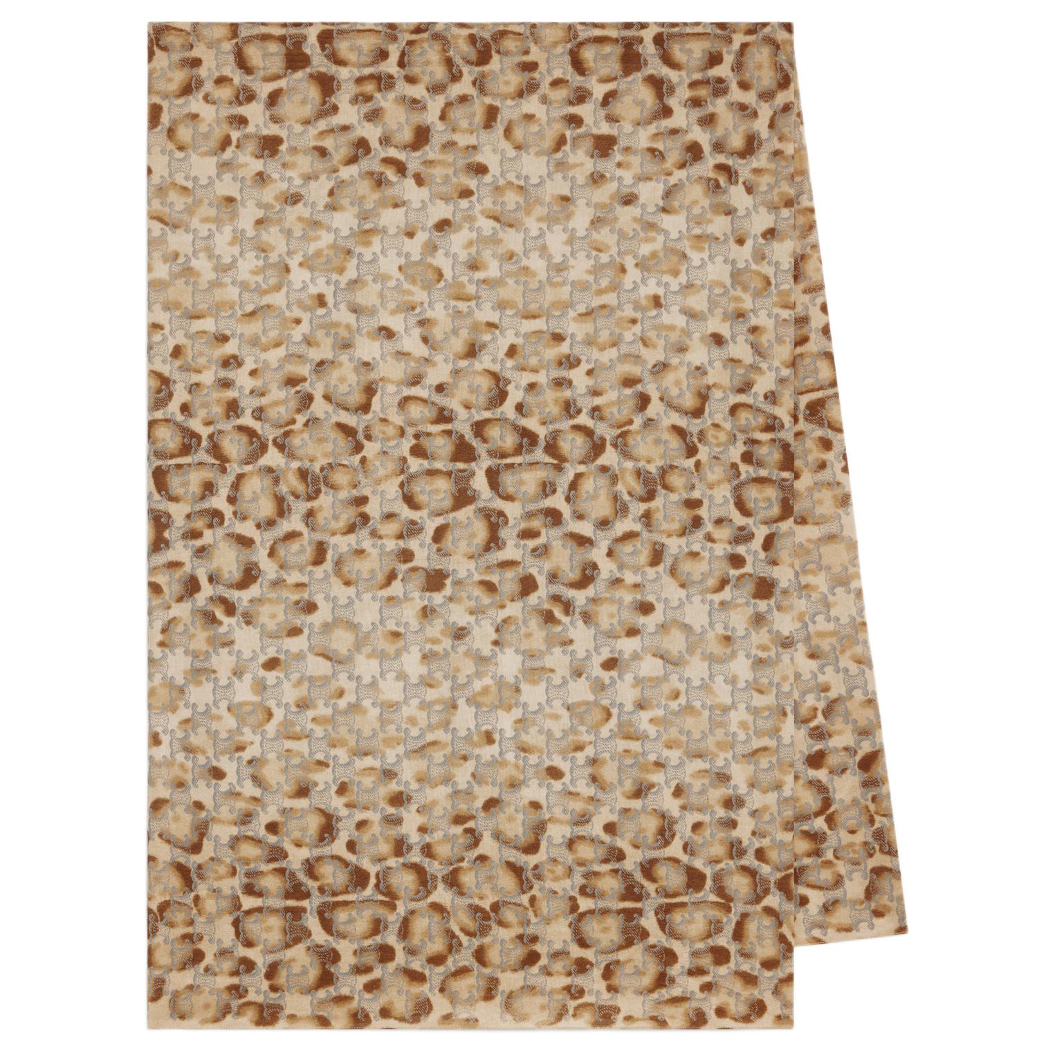 Lookbook (W) CELINE Syal Coklat Motif Leopard Bahan Katun Wol. 2ARP1099Z.19LE