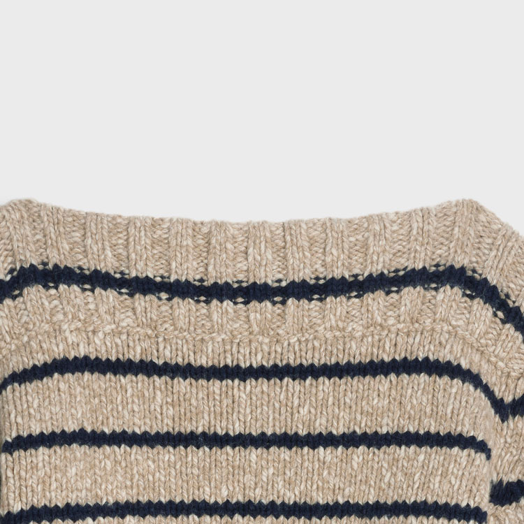 Shop (W) CELINE 棕色條紋長袖短版毛衣。 2AD8M100W-07TM