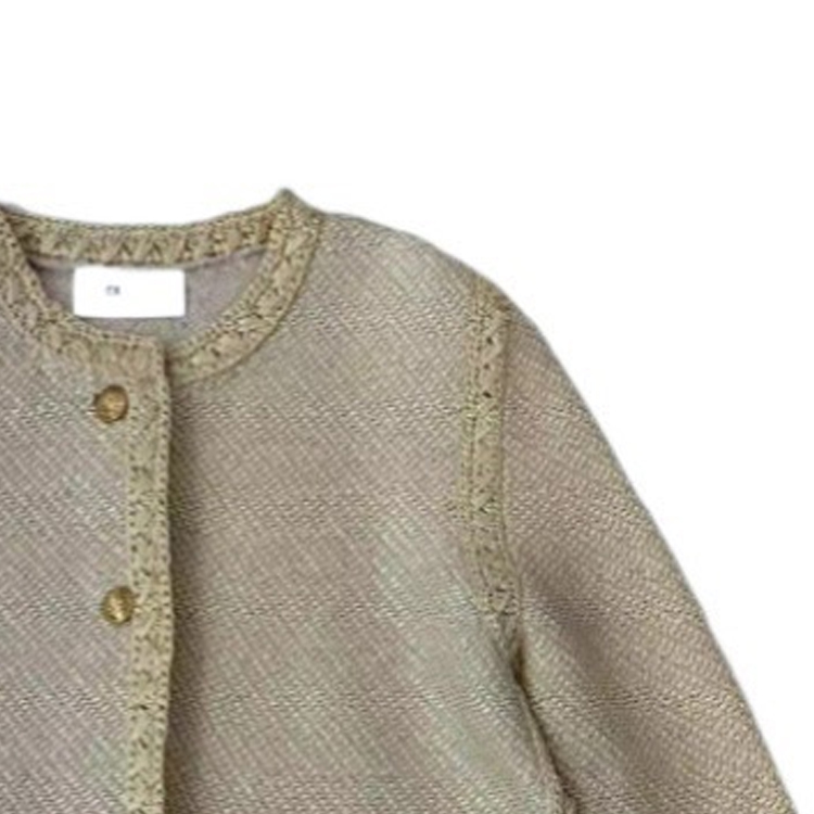 Shop (W) CELINE 休閒長袖卡其色扣式外套。 2AE51920T-03NA