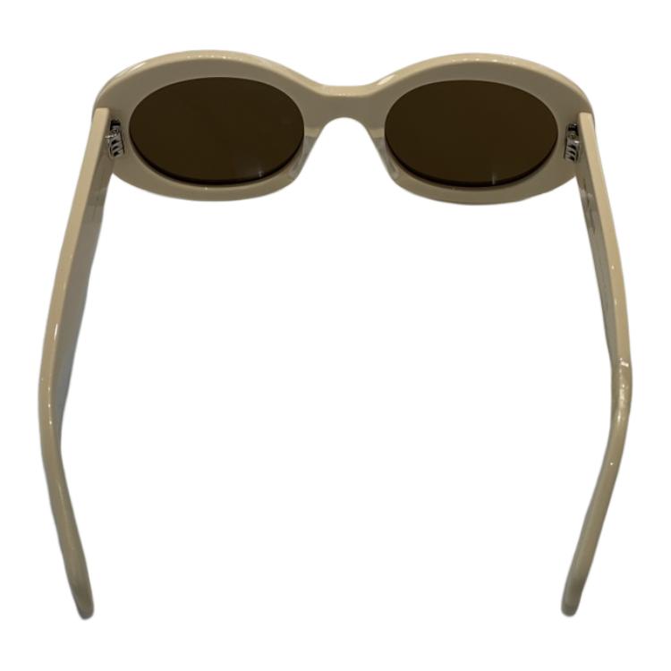 (Women) CELINE  Oval White Sunglasses with Temple Pattern Design - Official Style. CL40194U5224E 圖 4