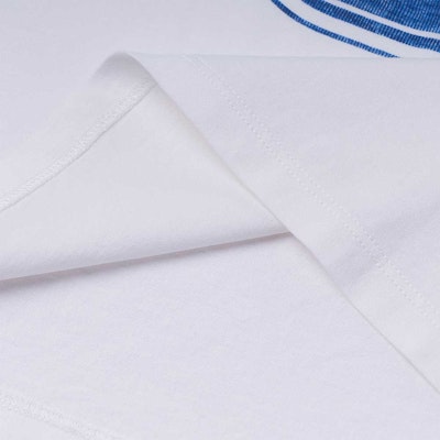 (W) CELINE Kaos Crewneck Putih Letter Print SS22 Regular Fit. 2X897671Q-01EE Details for (W) CELINE Kaos Crewneck Putih Letter Print SS22 Regular Fit. 2X897671Q-01EE