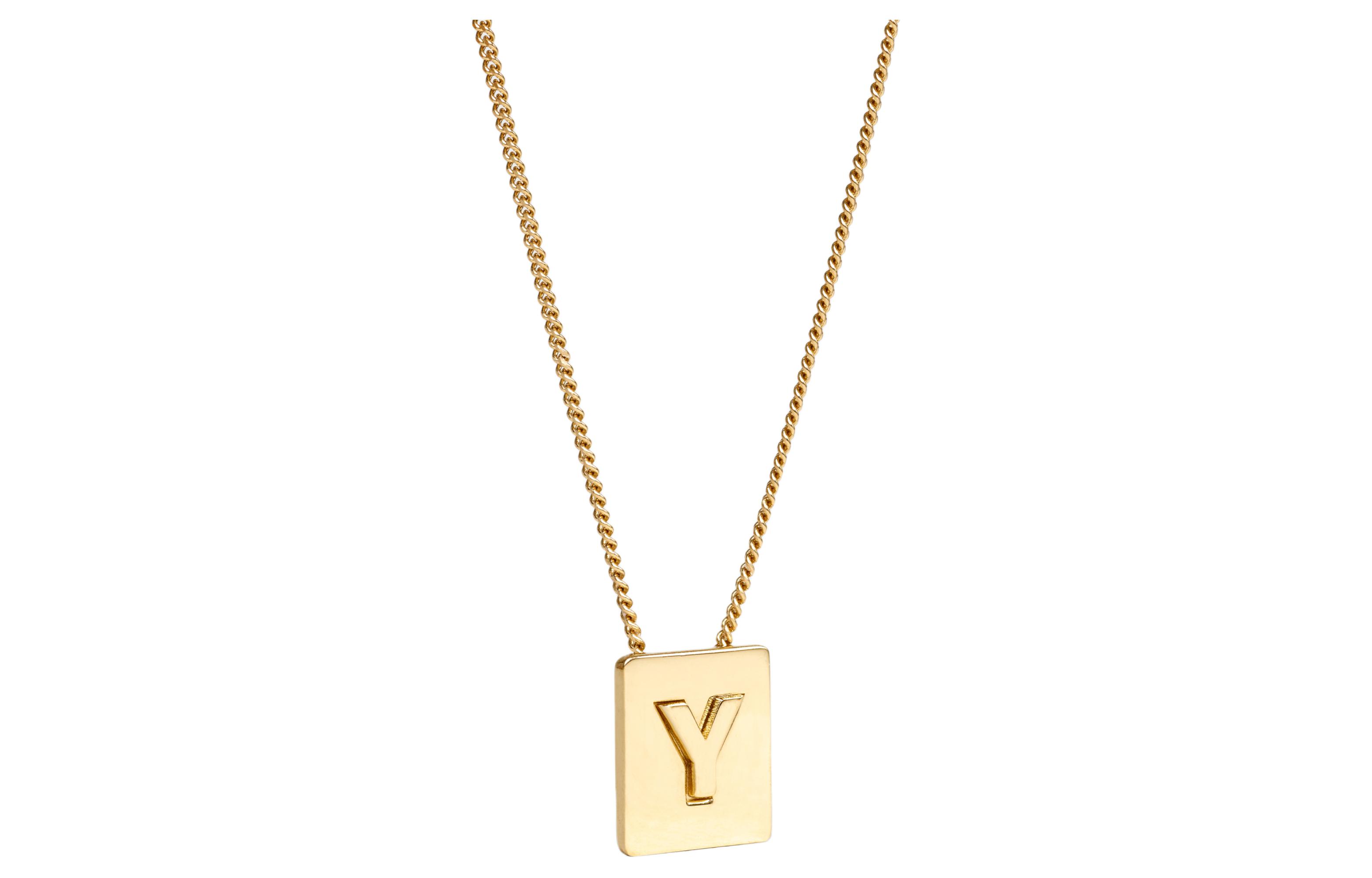 Lookbook (W) 셀린 알파벳 펜던트 목걸이 브라스 골드 주얼리. CONF-46N0Y6BRA-35OR