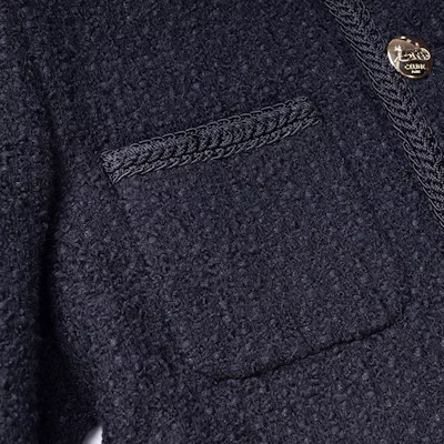 (Women) CELINE Classic Tweed Round Neck Single-Breasted Jacket in Black. 2V00C333J-38NO Sizing (Women) CELINE Classic Tweed Round Neck Single-Breasted Jacket in Black. 2V00C333J-38NO