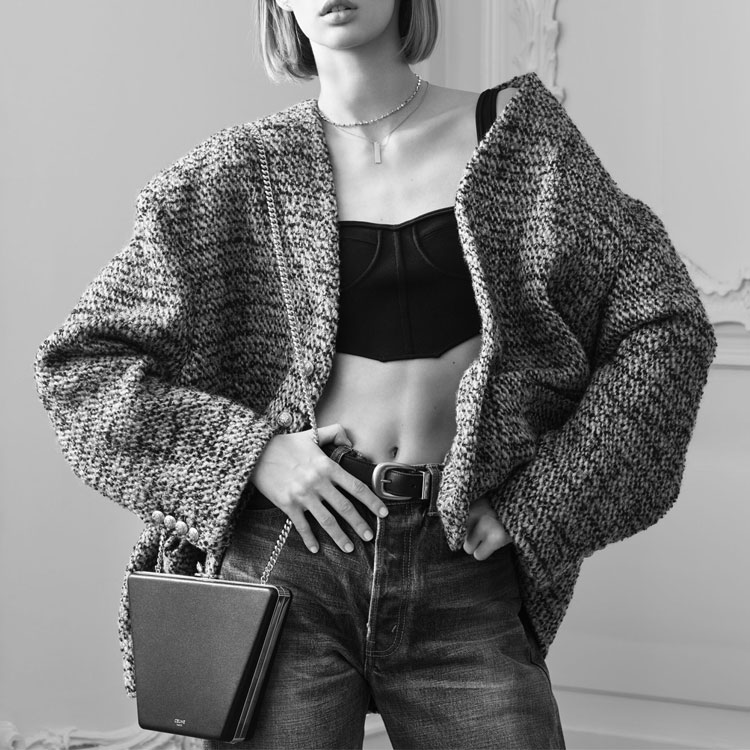 Shop (W) CELINE FW22 棕色羊毛V领长袖开衫毛衣. 2V39J576R-19LE