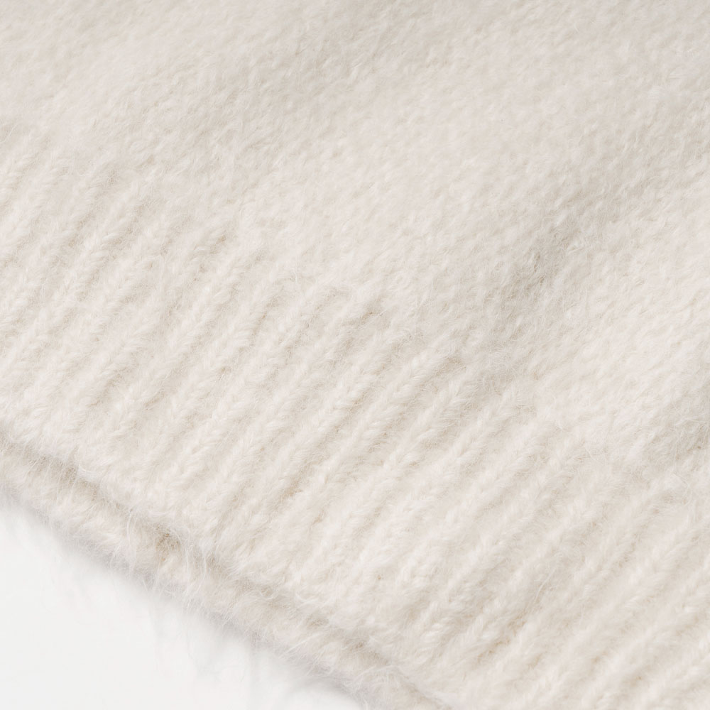 Shop (W) CELINE FW22 白色羊駝毛Logo針織圓領毛衣. 2AC99309T-01OW