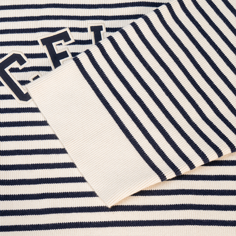Purchase (W) CELINE FW22 Suéter Tejido A Rayas Cuello Redondo Corto Azul Marino. 2A95Z384N-01CN
