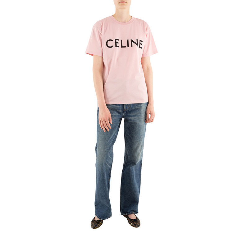 Lookbook (W) CELINE 女士粉色标志印花宽松针织T恤 SS21款式。 2X764501F-24IA