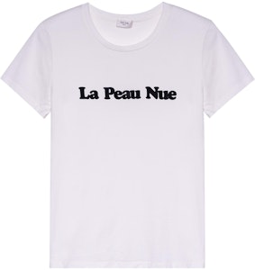 (W) CELINE SS22 Kaos Wanita Putih Print Huruf Crewneck Kasual. 2X886671Q-01EA Buy (W) CELINE SS22 Kaos Wanita Putih Print Huruf Crewneck Kasual. 2X886671Q-01EA