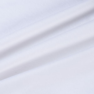 (W) CELINE SS22 白色字母印花短款圆领休闲T恤。 2X890671Q-01EA Purchase (W) CELINE SS22 白色字母印花短款圆领休闲T恤。 2X890671Q-01EA