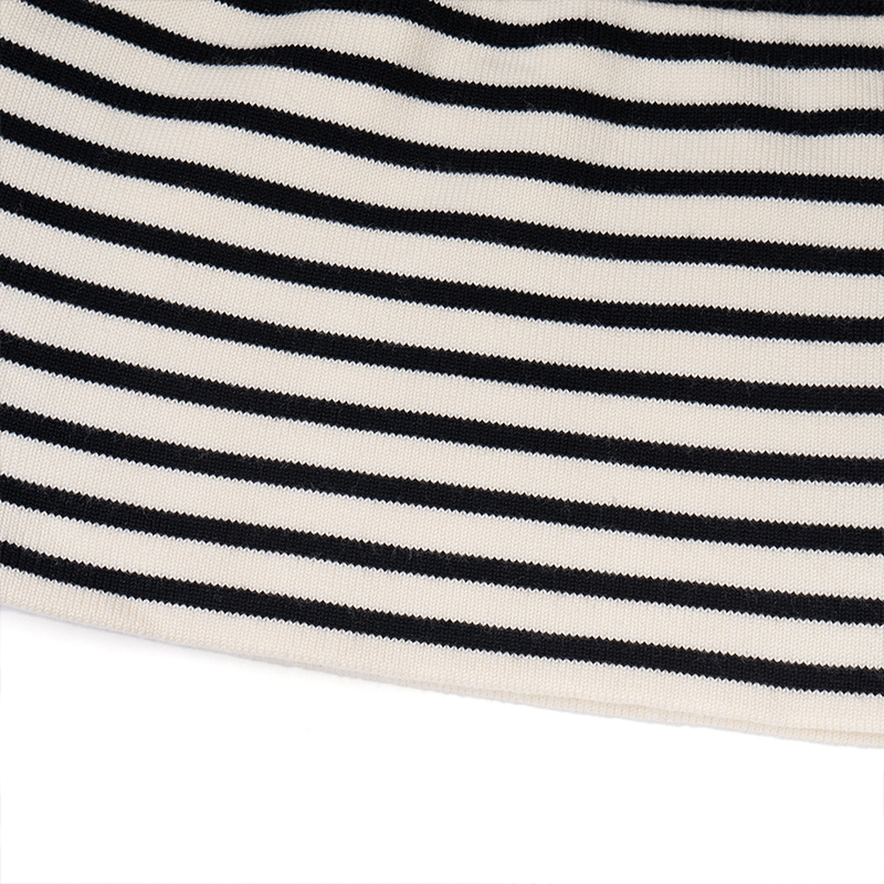 Sizing (W) セリーヌ SS23 ストライプ柄ニットチューブトップ ブラック 2AI46212L-01CB