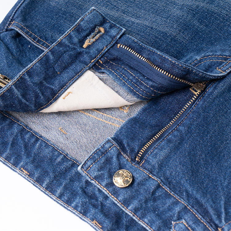 Details for (W) Falda Casual Mini Azul Cintura Media Lavada CELINE SS23. 2S299107P-08DL