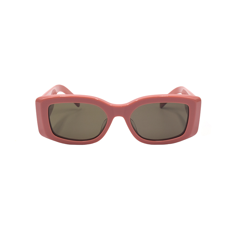 Lookbook (W) CELINE Triomphe 長方形太陽眼鏡 - Iconic 廣告系列 CL40282U-72E