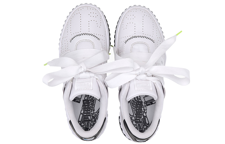 Lookbook (W) Central Saint Martins x Puma Cali ''Day Zero'' Scarpe 372714-01