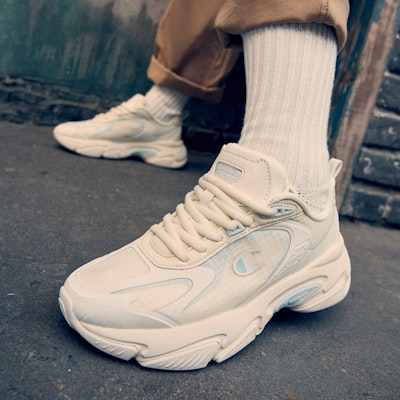 (Women) Champion Champ Bolt Pro 'Beige Small Logo Mesh' U2BFCCW03D1 2