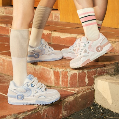 (W) Champion Essentials BeatSkate V1 'Biru Muda' U3CFCTW09M2 Sizing (W) Champion Essentials BeatSkate V1 'Biru Muda' U3CFCTW09M2