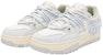 (W) Champion Essentials Bumper V1 'Eggnog Ballet Blue' dalam warna Biru Ballet Eggnog. U3AFCTW11M2