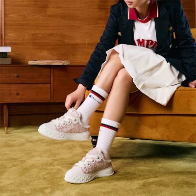 (W) Champion Essentials Low Top ''Logo Classique Rose'' U3DFCKW03K1 1