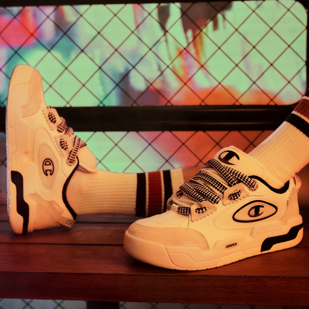 Details for (W) Champion Essentials Valve V2 ''Zwart Wit'' U3AFCTW09U3