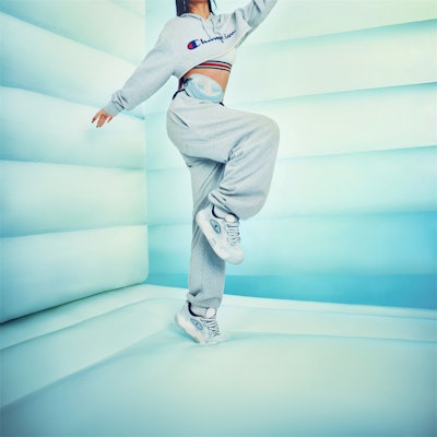 (Women) Champion Essentials Valve V2 'White Blue' U2CFCTW05P1 Details for (Women) Champion Essentials Valve V2 'White Blue' U2CFCTW05P1