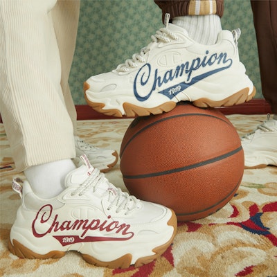 (Women) Champion Retro Low 'New Year Red' U4AFCCW11L3 Details for (Women) Champion Retro Low 'New Year Red' U4AFCCW11L3